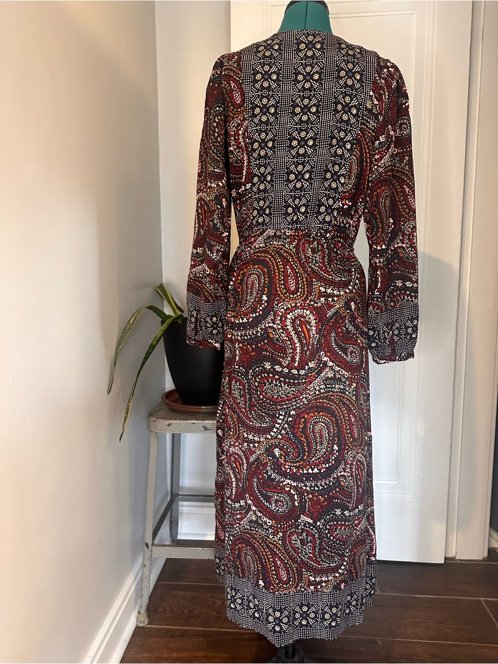 Knox Rose Burgundy Paisley Long Sleeve Maxi Dress with buttons - Picture 2 of 11
